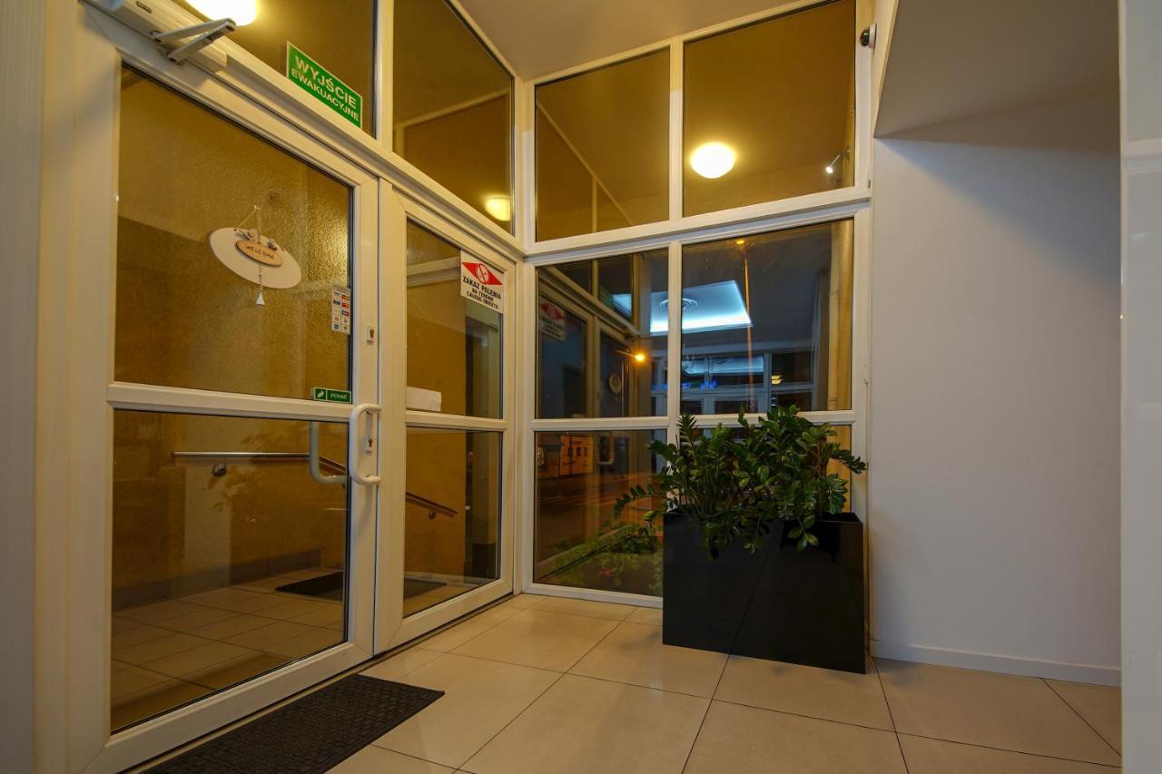 Hotel Sara Koło Extérieur photo